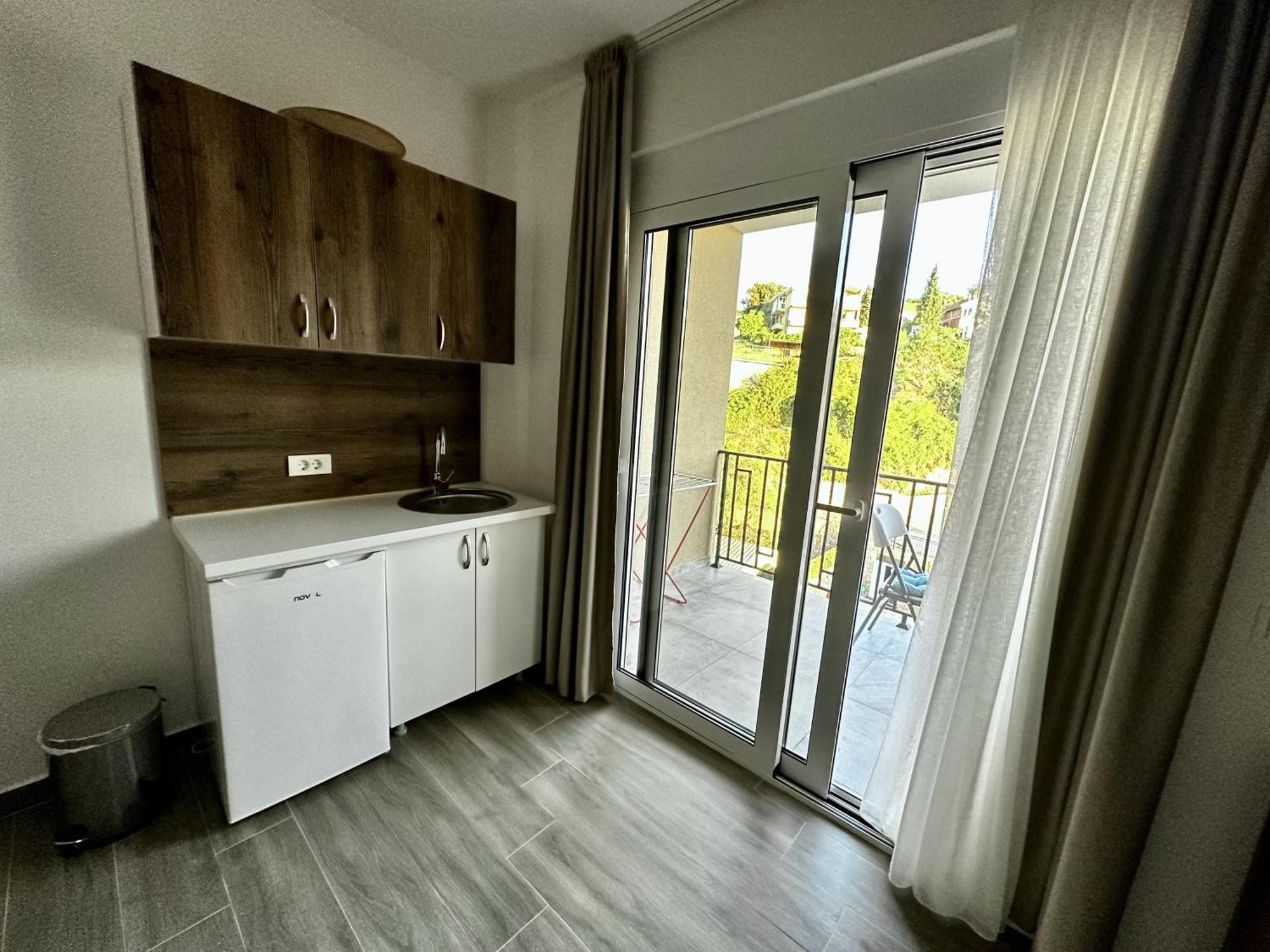 Akhdar Apartments Утеха Екстериор снимка
