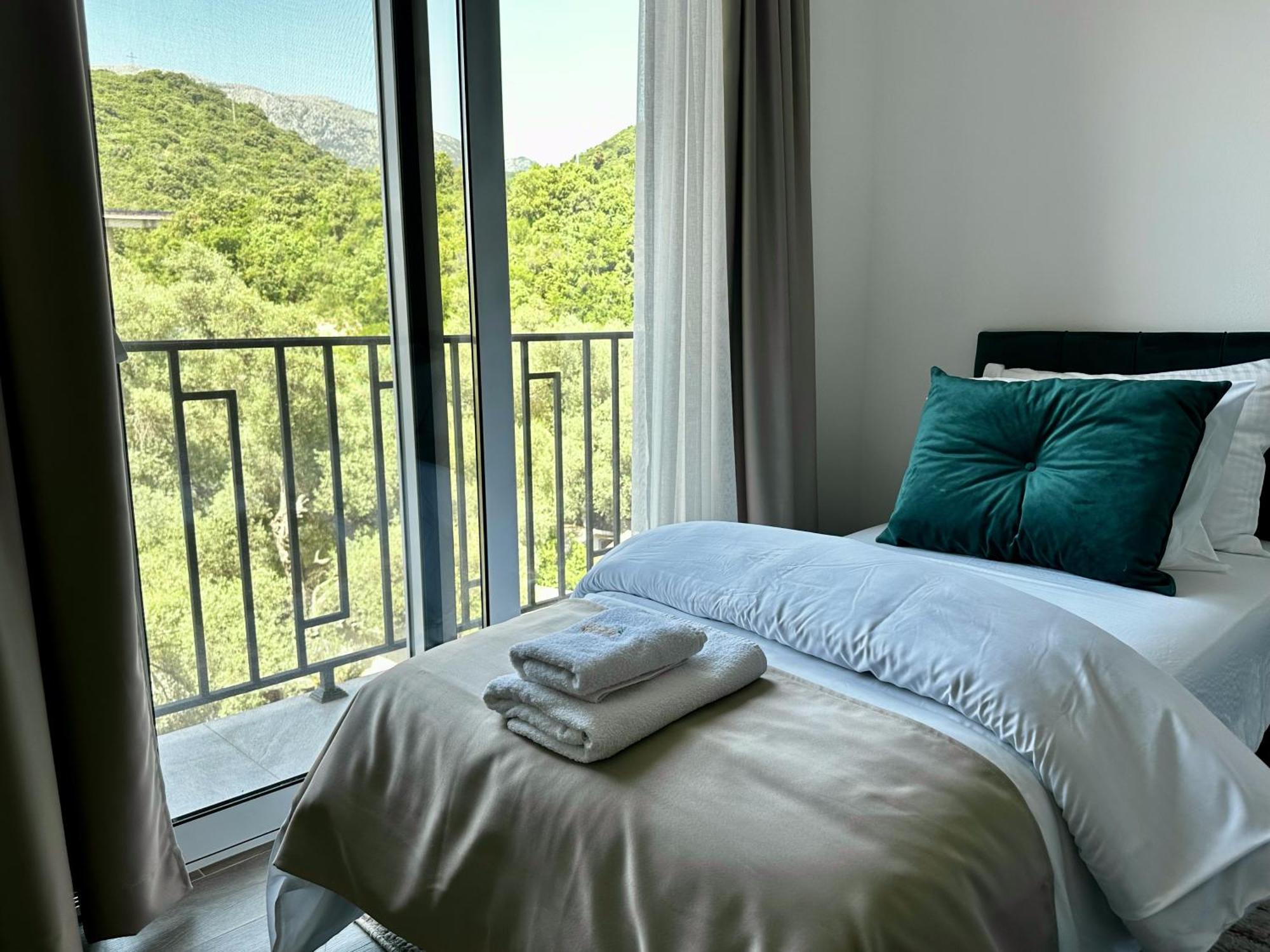Akhdar Apartments Утеха Екстериор снимка