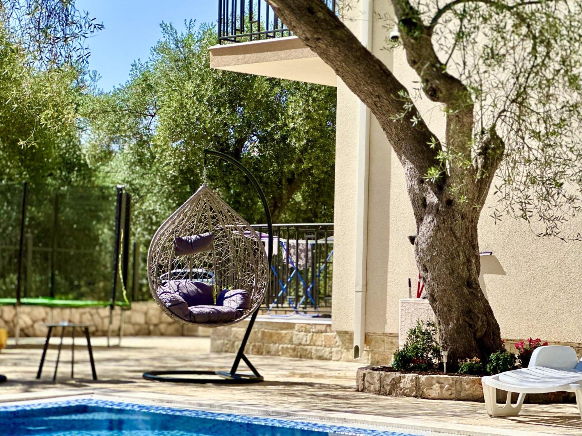 Akhdar Apartments Утеха Екстериор снимка